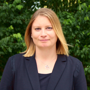 Dr. Julia Klitzke